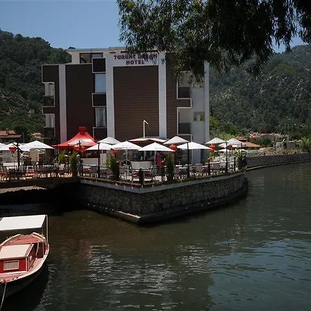 Dream Hotel 4*